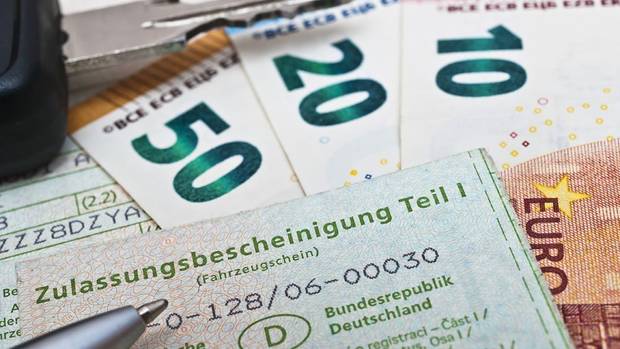 Auto Nach Zwangsstilllegung Wieder Anmelden Kosten Auto anmelden bei der Zulassungsstelle: 3 Tipps auf einen Blick