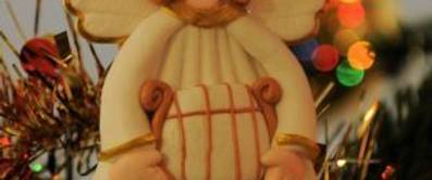 Originelle Anhänger und Baumschmuck aus Salzteig und Lebkuchen