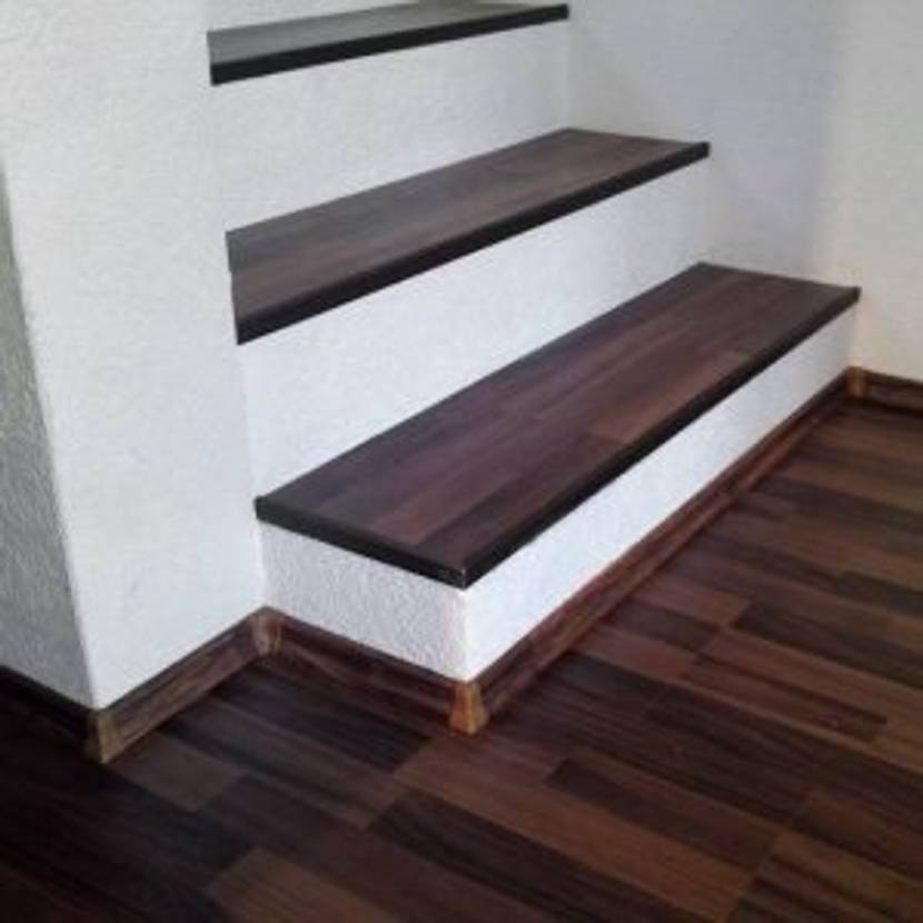 Laminat auf Boden und Treppe belastbar