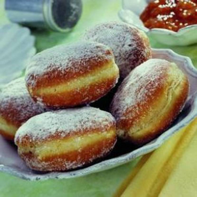 Berliner in der klassischen gezuckerten Art