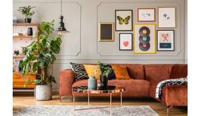 DIY-Gallery-Wall: Kahle Wände mit eigenen Postern kreativ gestalten