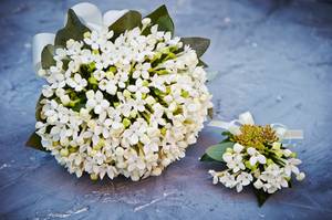 weisses blumenbouquet