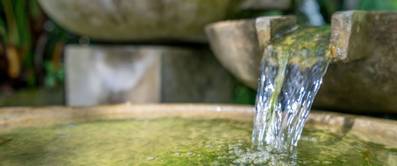 Brunnen bauen - in 5 Schritten zum eigenen Gartenbrunnen