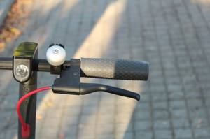 Cityroller mit Handbremse