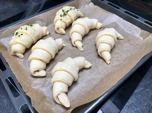 croissants-im-backofen-backen