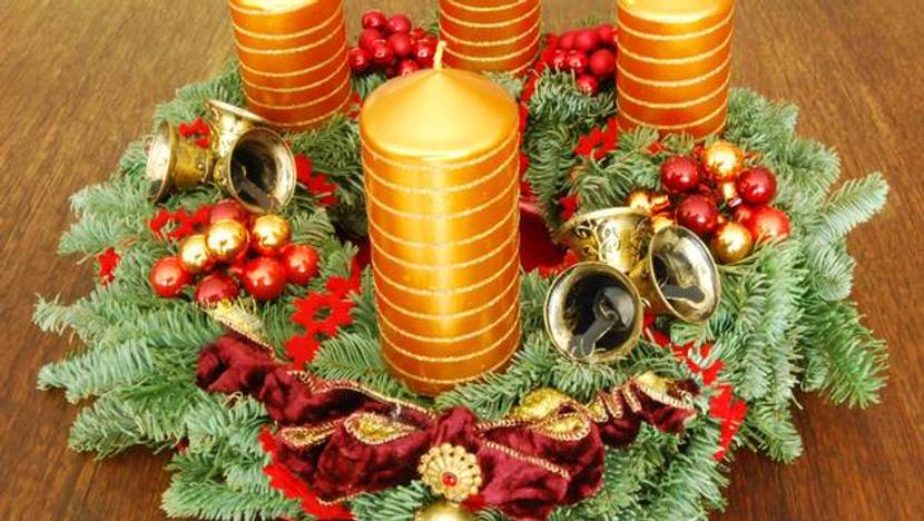 Adventskranz mit Glöckchen