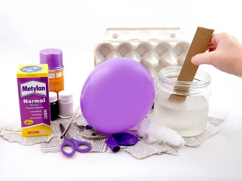 Kleister für Pappmaché aufrühren