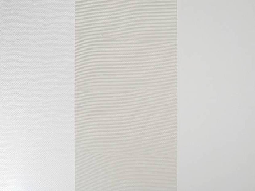 Unebene Wand, Kleberbett und glattes Vlies