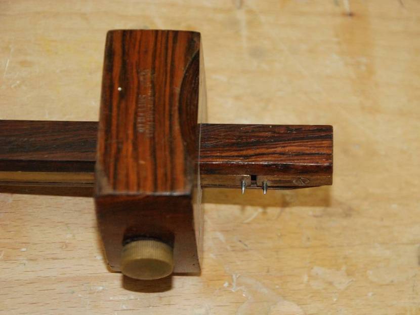 Holzverbindung Schlitz und Zapfen: Doppelstreichmaß