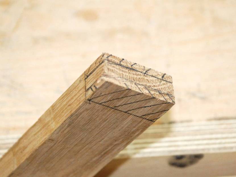 Holzverbindung Schlitz und Zapfen: Zapfenstück