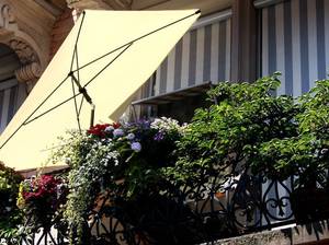 dachterrasse-gestalten-sonnenschutz