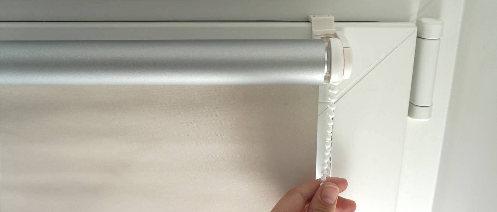Fenster verdunkeln ohne Bohren Diese 5 Möglichkeiten haben Sie