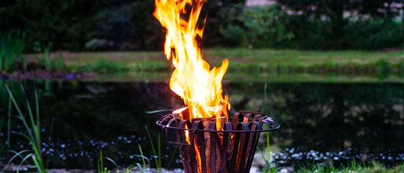 feuerkorb im garten