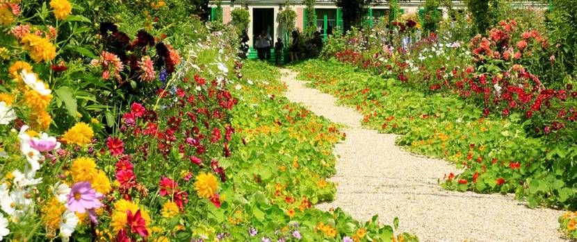 Ein Gartentor bauen für mehr Privatsphäre