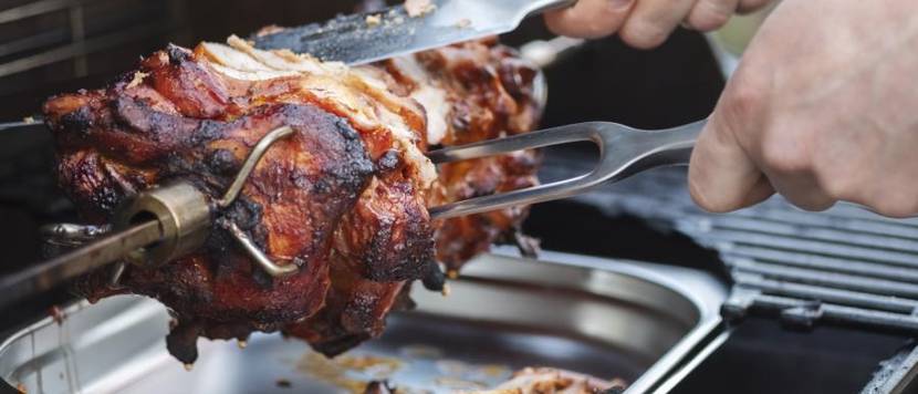 gasgrill-mit-infrarotbrenner-und-backburner