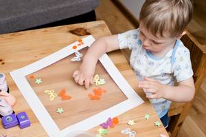 kind bastelt geschenk fuer mann