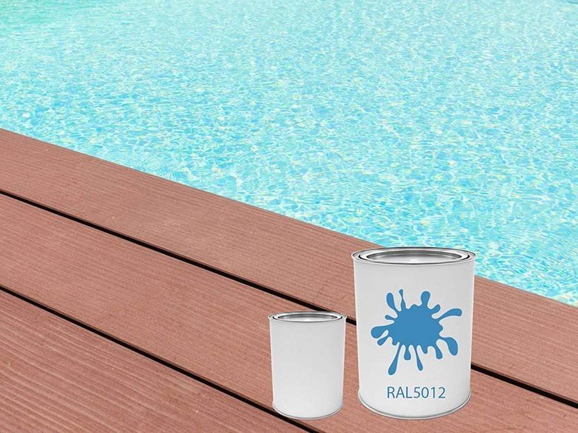 Moderne Poolbecken sind aus GFK und benötigen von Zeit zu Zeit einen neuen Anstrich.