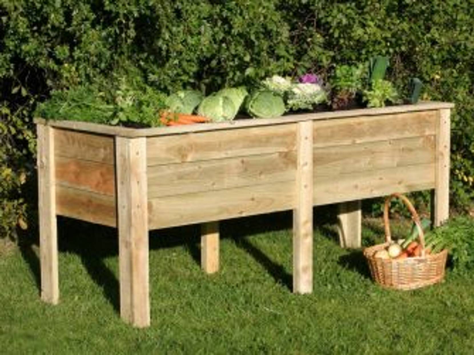 Hochbeet bauen 2 individuelle Ideen, um ein Hochbeet anzulegen