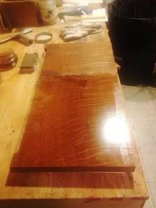 Holz mit Öl behandeln