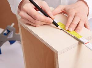 hundespielzeug-bauen-loecher-anzeichnen