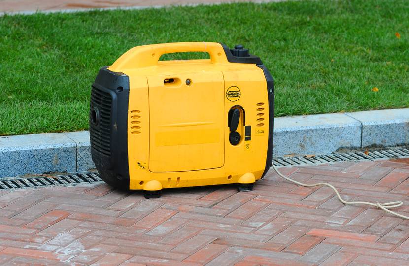 inverter-stromerzeuger im garten