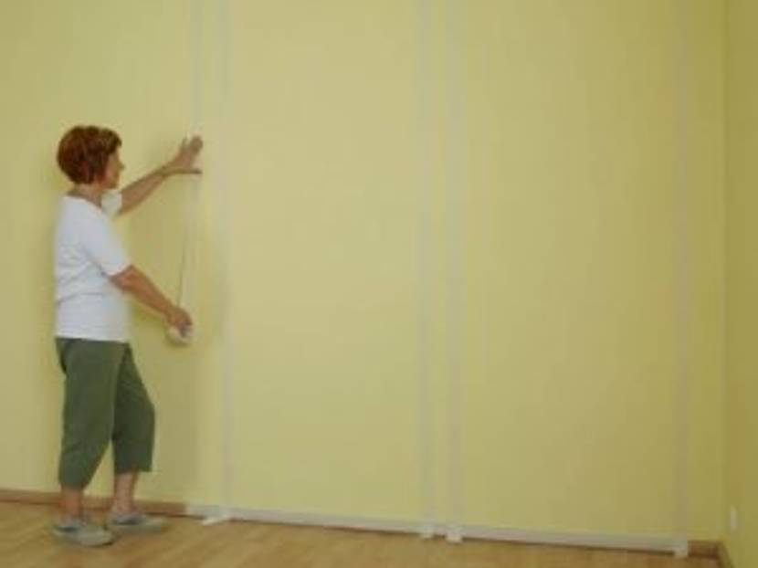 2. Wand abkleben