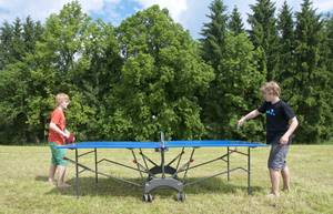 Tischtennis spielen