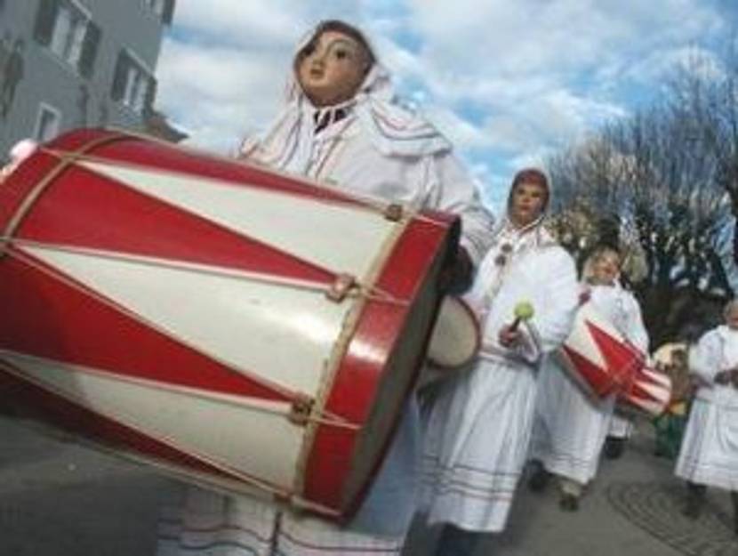 Die Trommelweiber zu Fasching