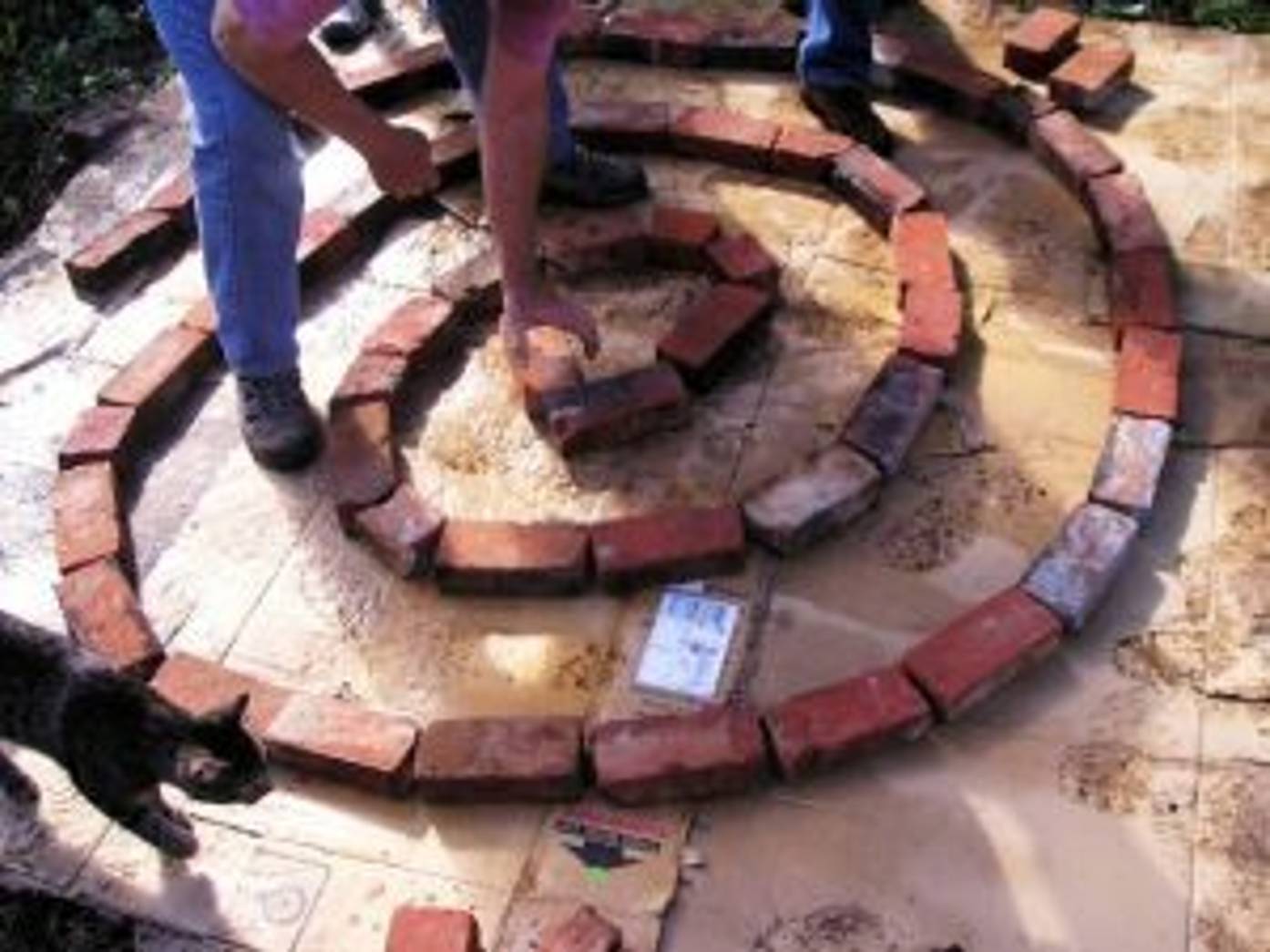 Kräuterspirale bauen Anleitung in 5 Schritten heimwerker.de