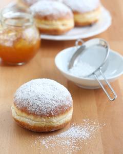 krapfen-mit-schmalz