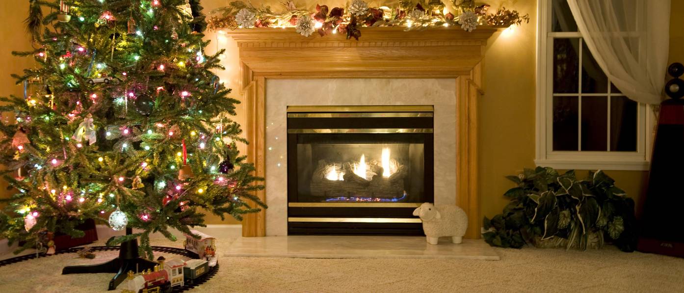 Künstlicher Weihnachtsbaum im Test & Vergleich: 2 klare Sieger