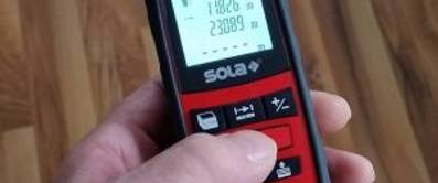 Im Test: Was kann der Laser-Entfernungsmesser Vector 80 von Sola?