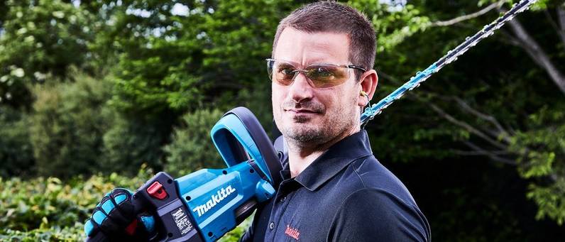 Makita AkkuHeckenschere im Test & Vergleich 2 klare Sieger