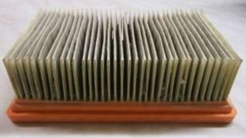 Filterkassette mit Flusen und Schmutz
