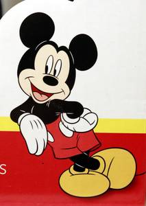 mickey-mouse-in-farbe
