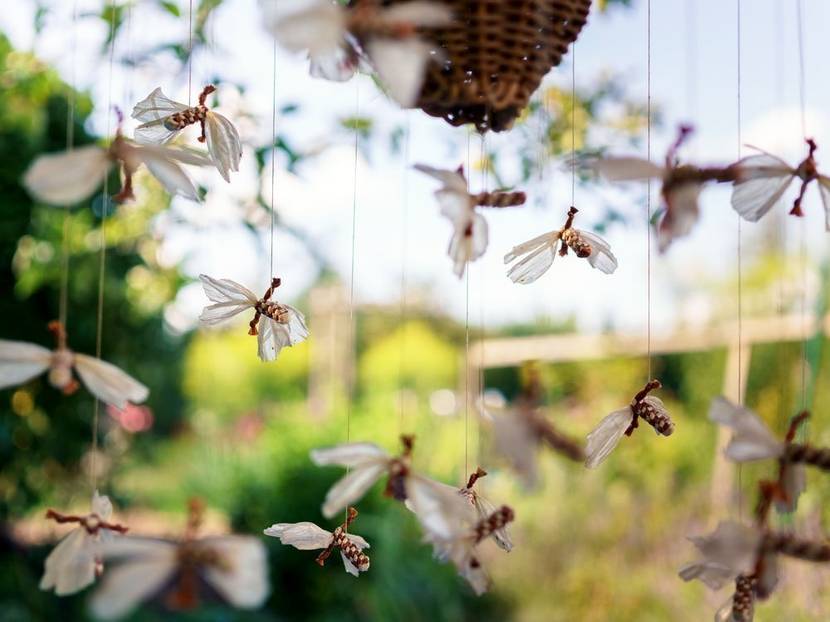 Insektenmobile beim Mobile basteln
