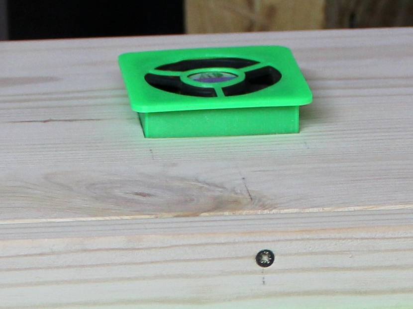 partybox-selber-bauen-lüfter-einsetzen