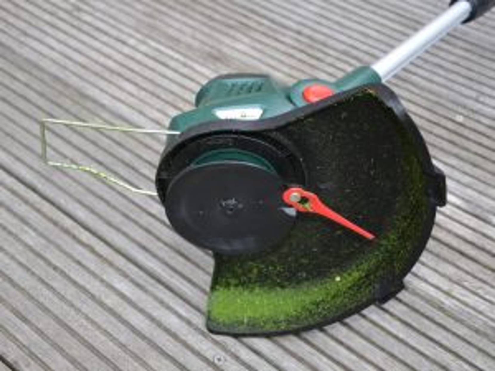 Gartenmeister Rasentrimmer: Der GM-LI 1825 von Gartenmeister im Test ...