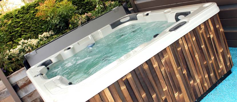 rechteckiger aussenwhirlpool