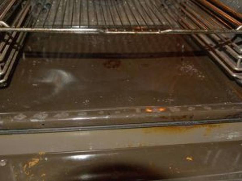 dreckiger backofen
