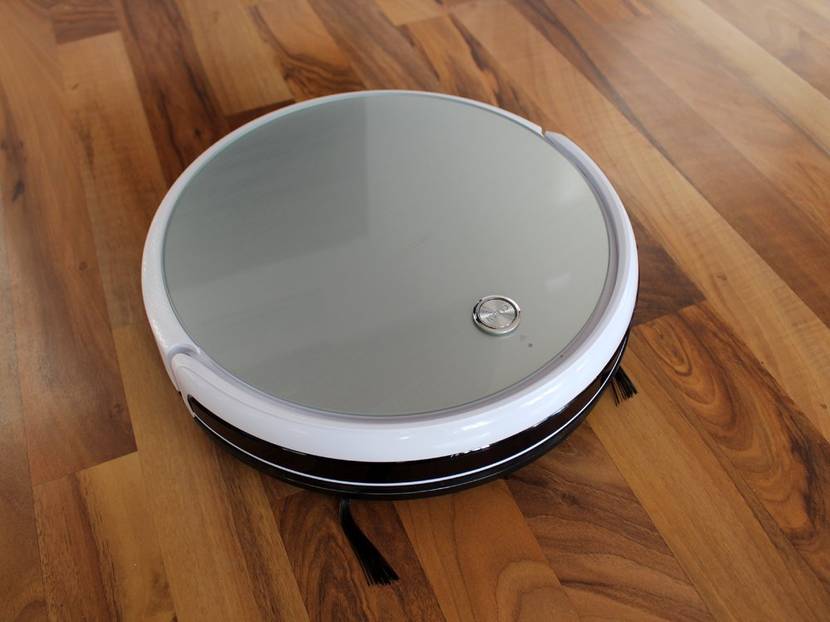 Ein schickes Design mit gläserner Oberfläche.