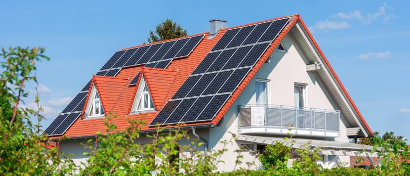 Solaranalagen zur Erzeugung privaten Stroms werden immer attraktiver.