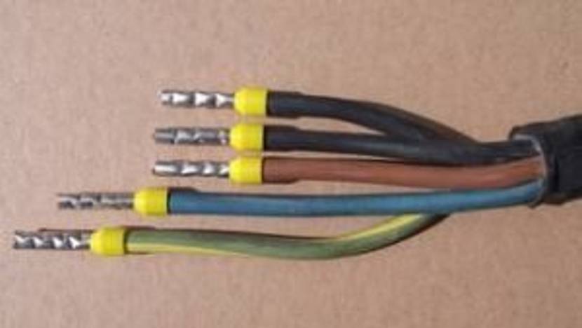 steckdosen-Erdkabel für Steckdose im Garten
