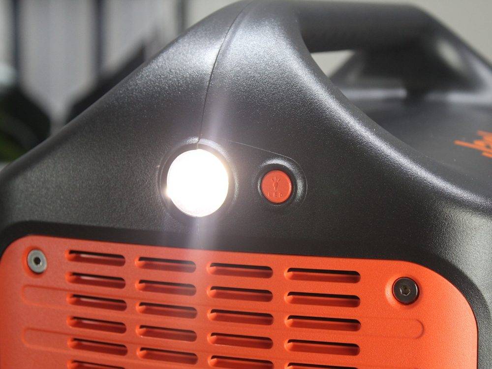 Test Jackery tragbare Powerstation mit Solarpanel