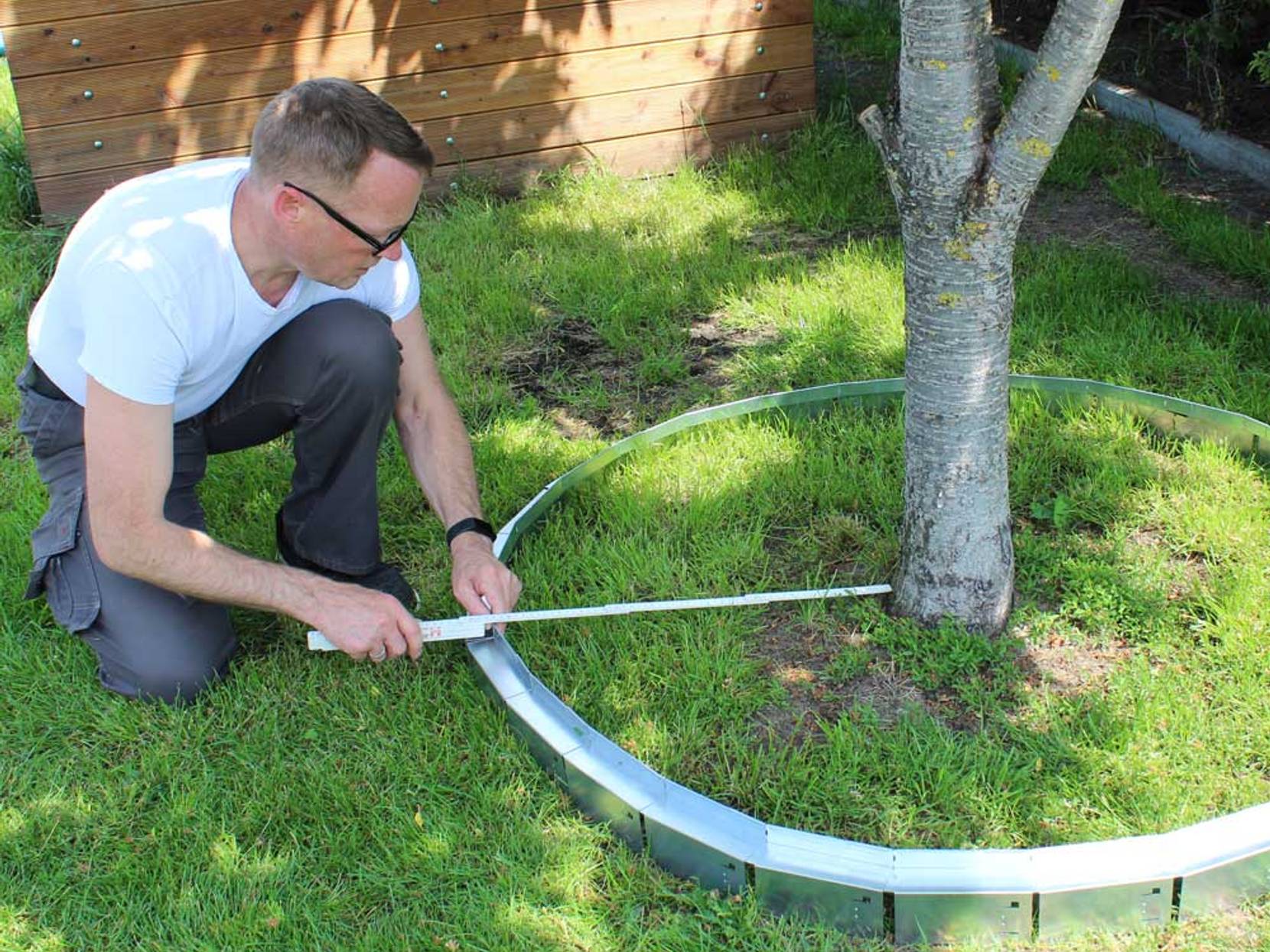 Rasenkante setzen 2 praktische DIYAnleitungen für Gartenliebhaber