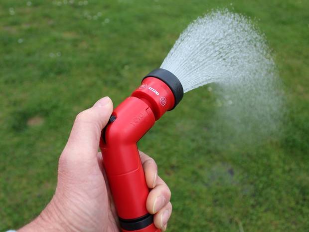 Flexibler Gartenschlauch im Test & Vergleich 2 klare Sieger
