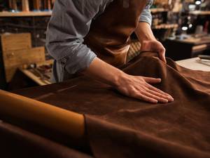 textilkleber-fuer-leder