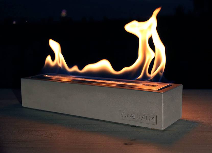 outdoor-tischkamin in betonoptik