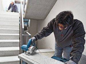 treppe-fliesen-zuschnitt-dick
