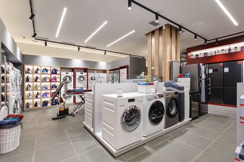 trockner und waschmaschinen im elektronikmarkt